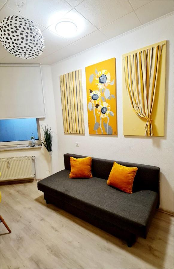 Apartment Elena Flat Sonnenblumen Zentrum Duisburg